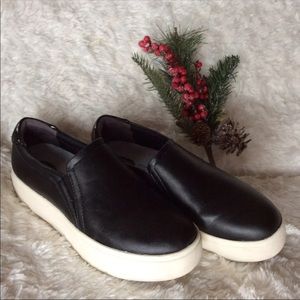 Dr. Scholl’s Black Loafers Size 6